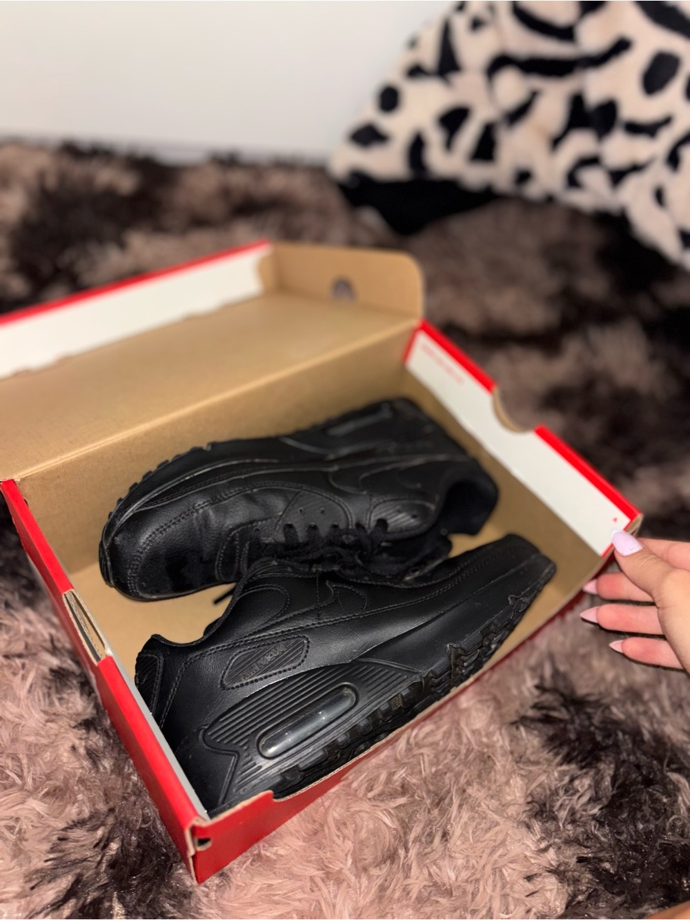 Nike Men's Black Low-Top Air Sneakers